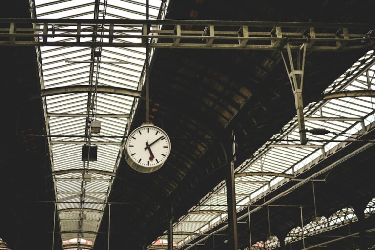 Photo "How to structure your time to be a more productive leader"