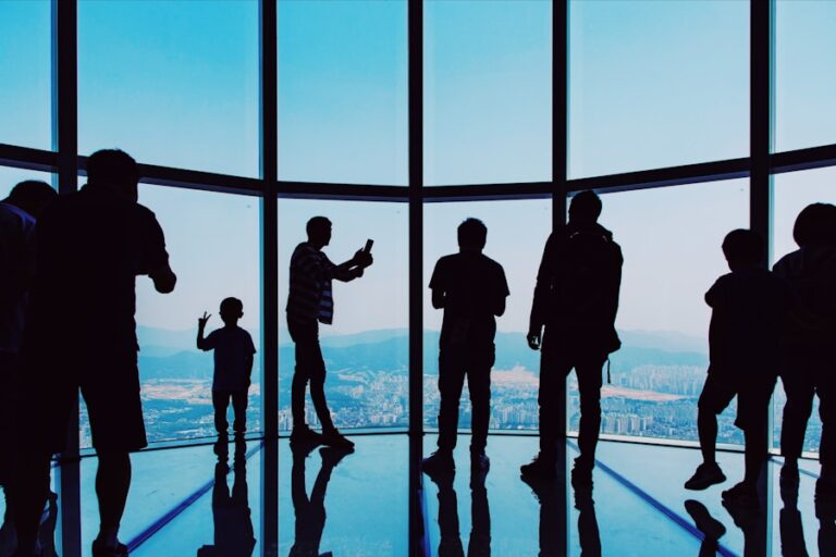 Photo "5 methods to develop your leadership in business"