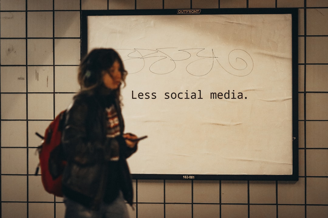 Photo make money from social media fast