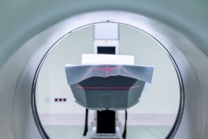 Scrisoare deschisă privind accesul pacienților oncologici la servicii de radioterapie și utilizarea capacităților disponibile