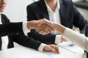 Etica în afaceri și reputația pe termen lung: Tot ce trebuie să știi
