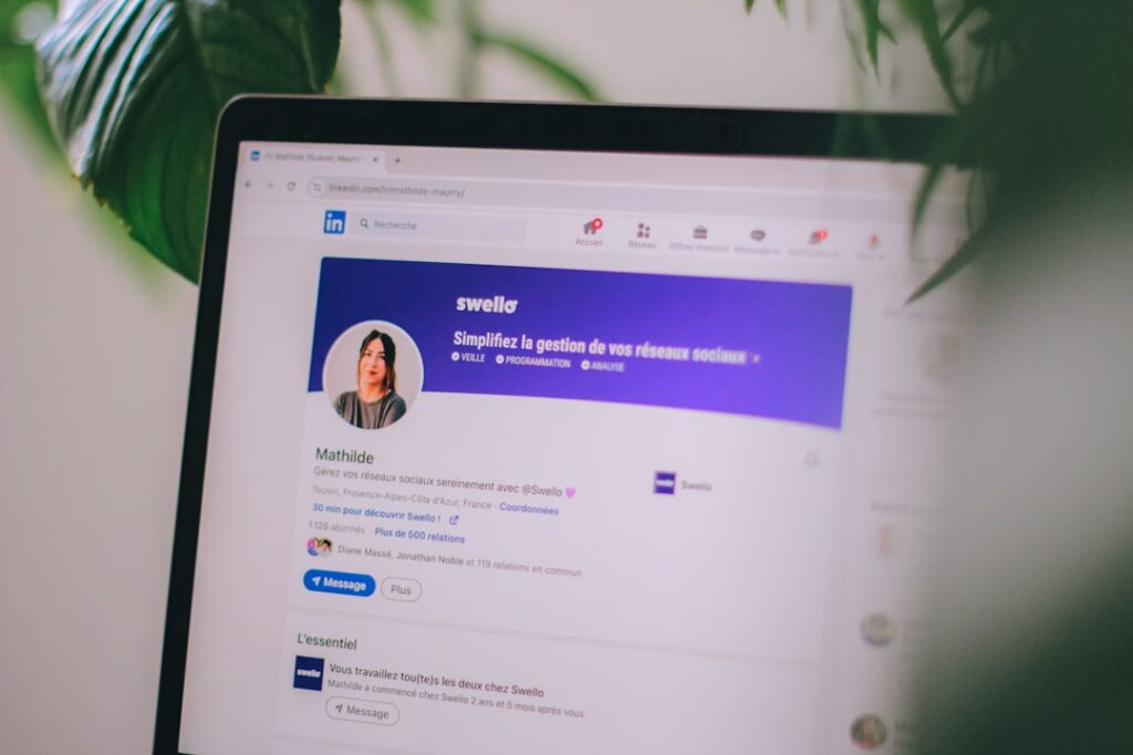 Cum să folosești LinkedIn pentru lead-uri B2B calificate