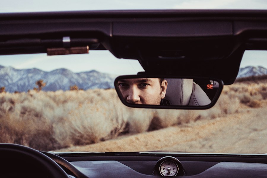 Photo auto-reflection